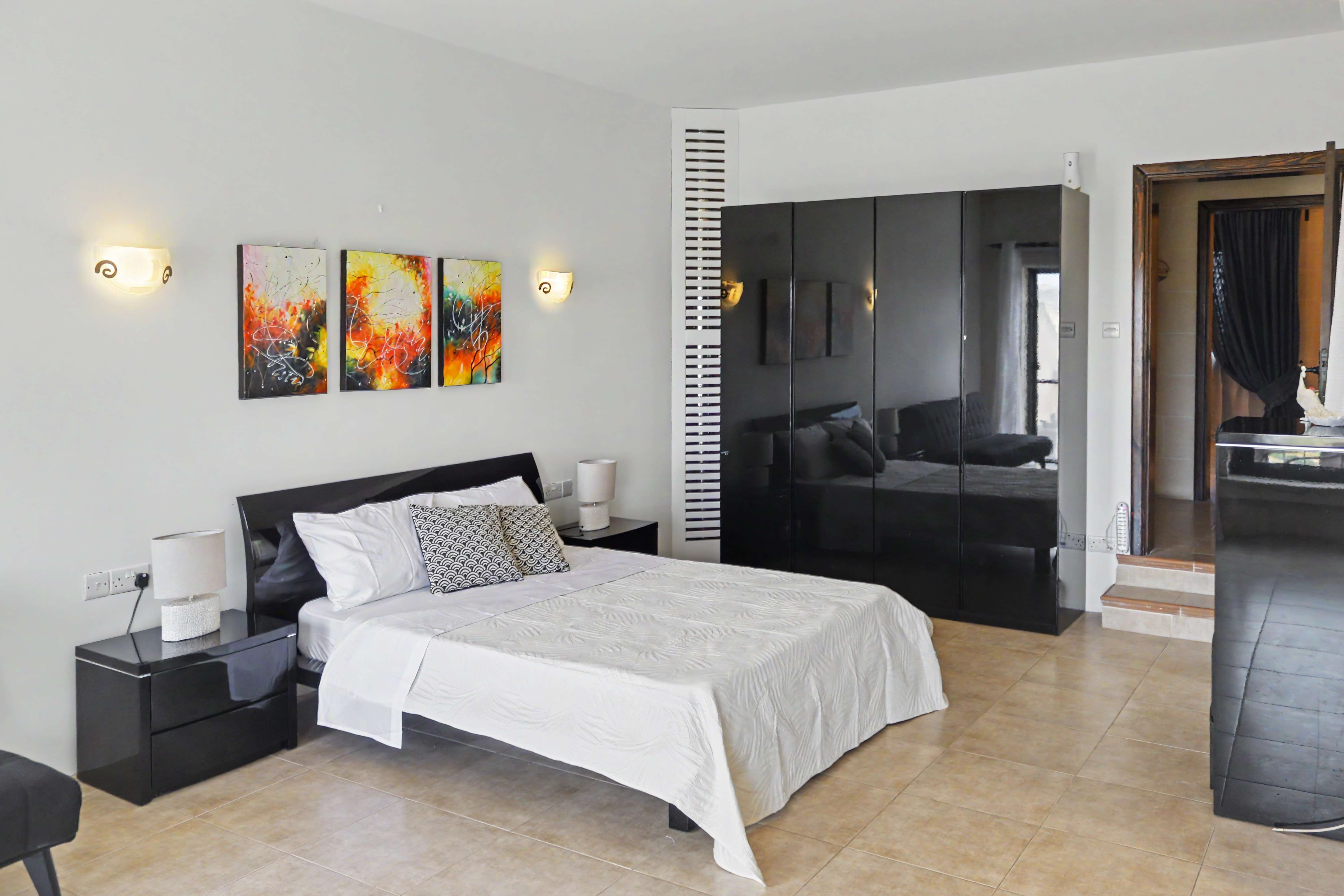 Sunset Master Suite